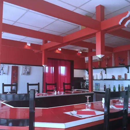 Fasthotel Muret 2* Saubens