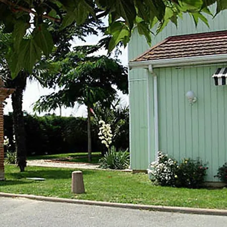 Fasthotel Muret Hotel
